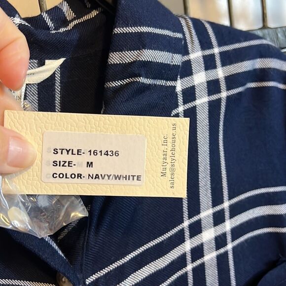 NWT Sim & Sam Flannel Button Down Size Medium - Picture 7 of 12